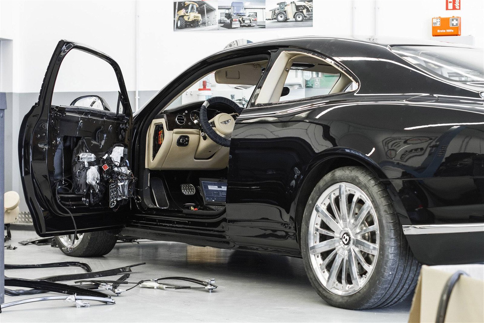 Bentley-Mulsanne-Coupe-conversion-by-McChip-DKR-20