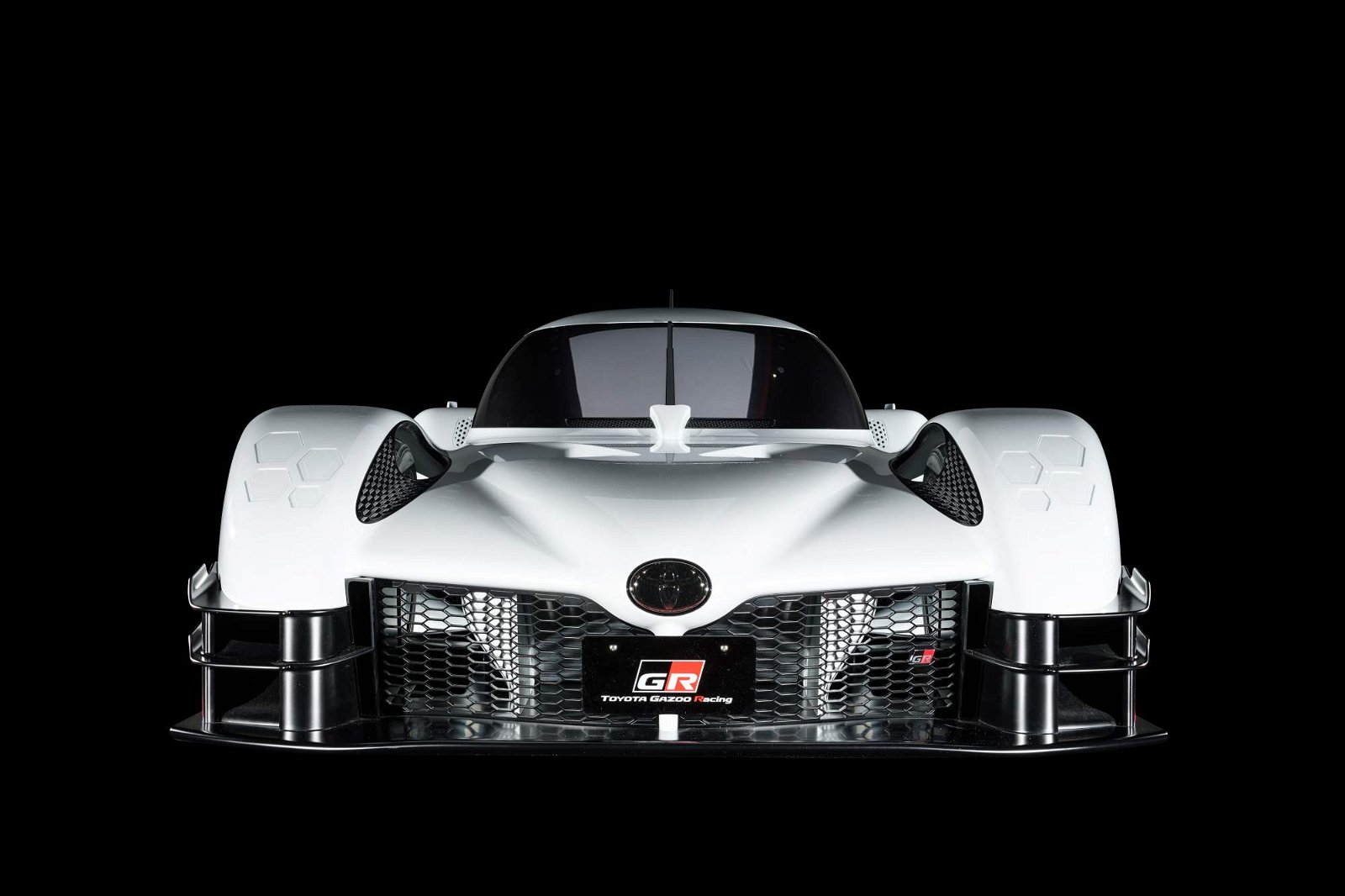 Toyota-Gazoo-Racing-GR-Super-Sport-Concept-2