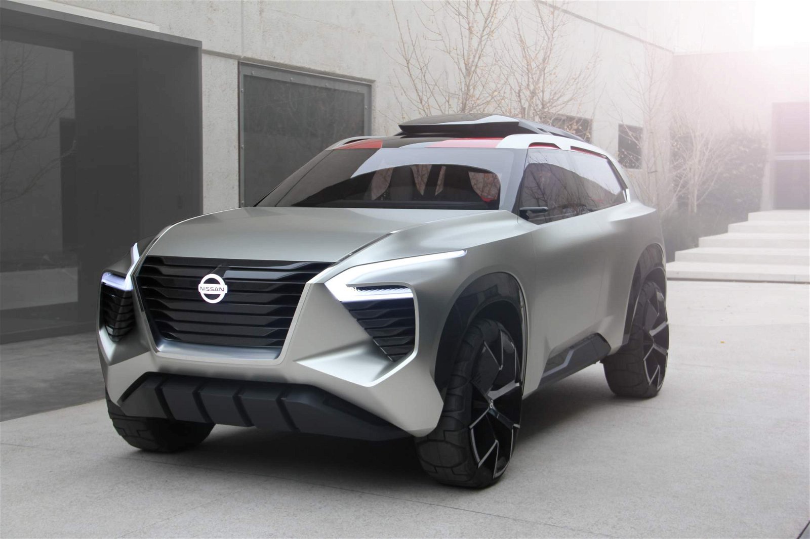 Nissan-Xmotion-Concept-10