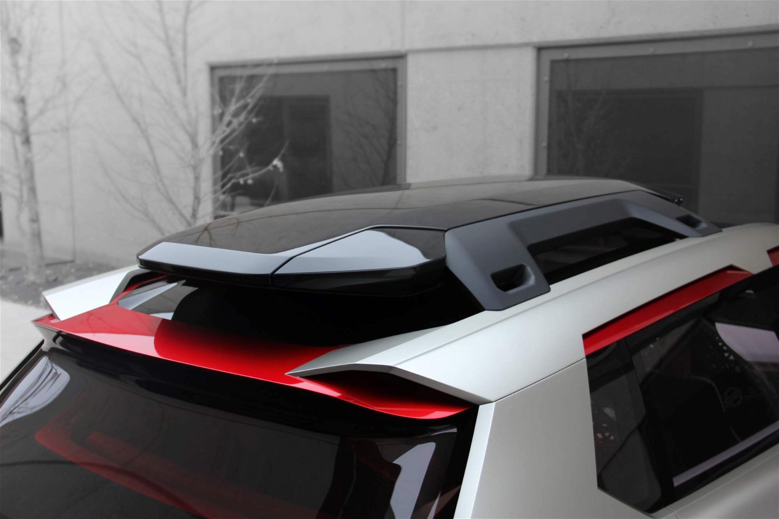 Nissan-Xmotion-Concept-17