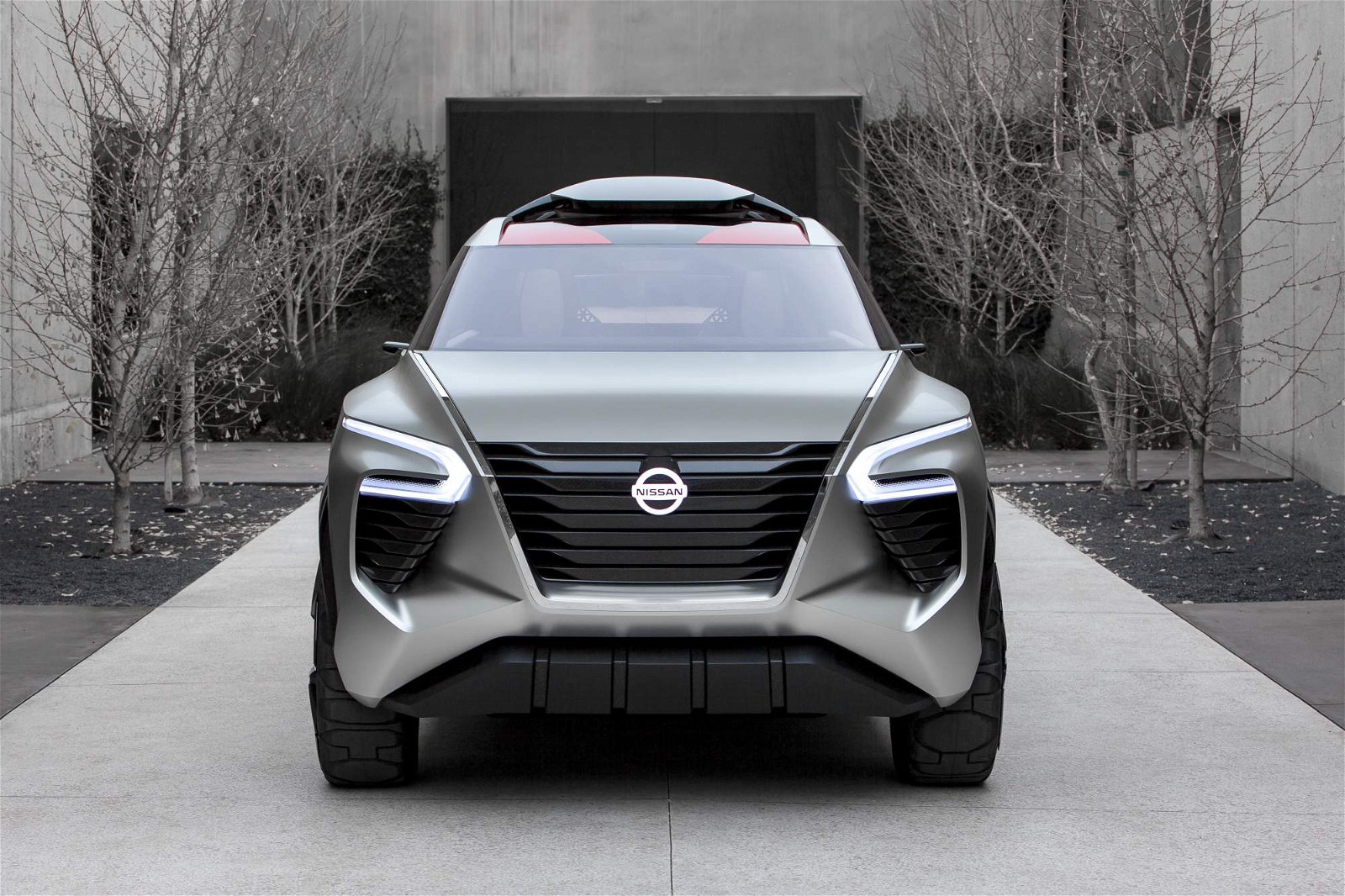 Nissan-Xmotion-Concept-2