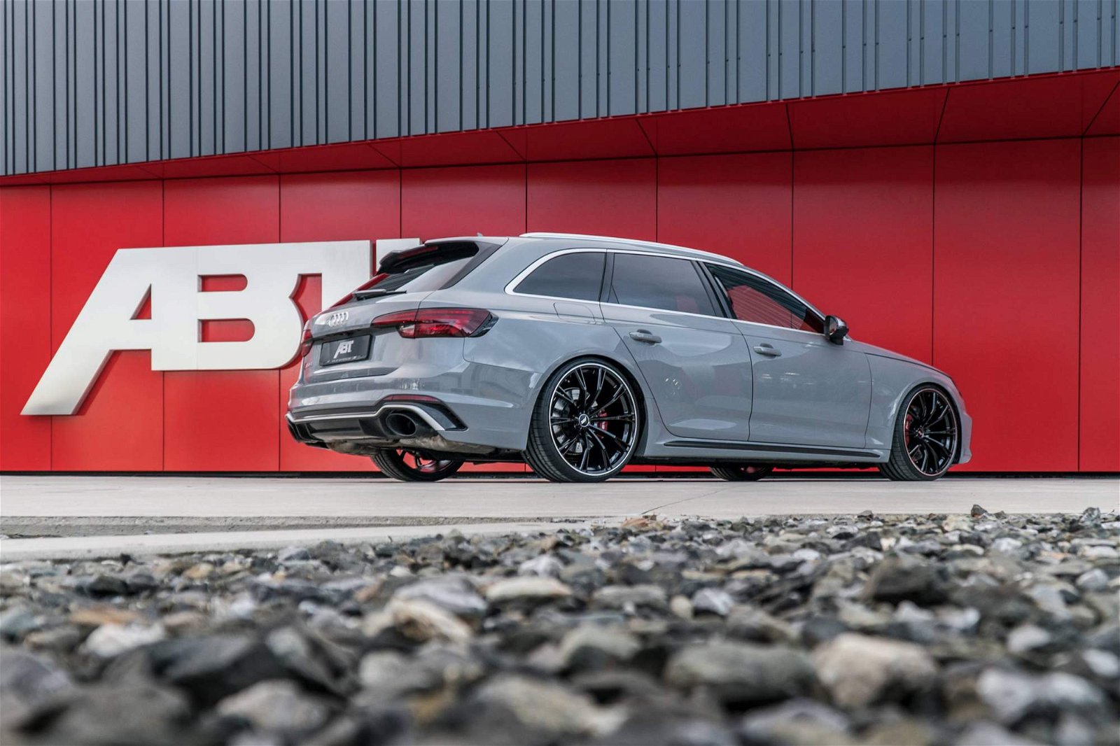 ABT-Audi-RS4-Avant-4