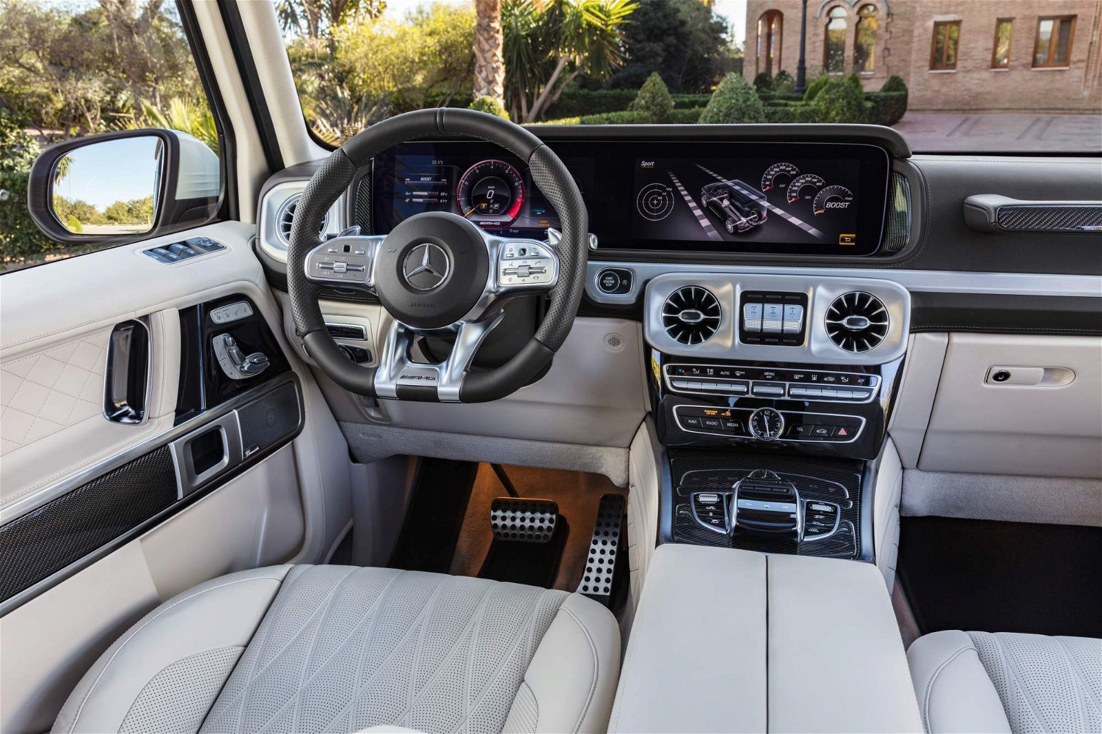 2019-Mercedes-AMG-G63-45