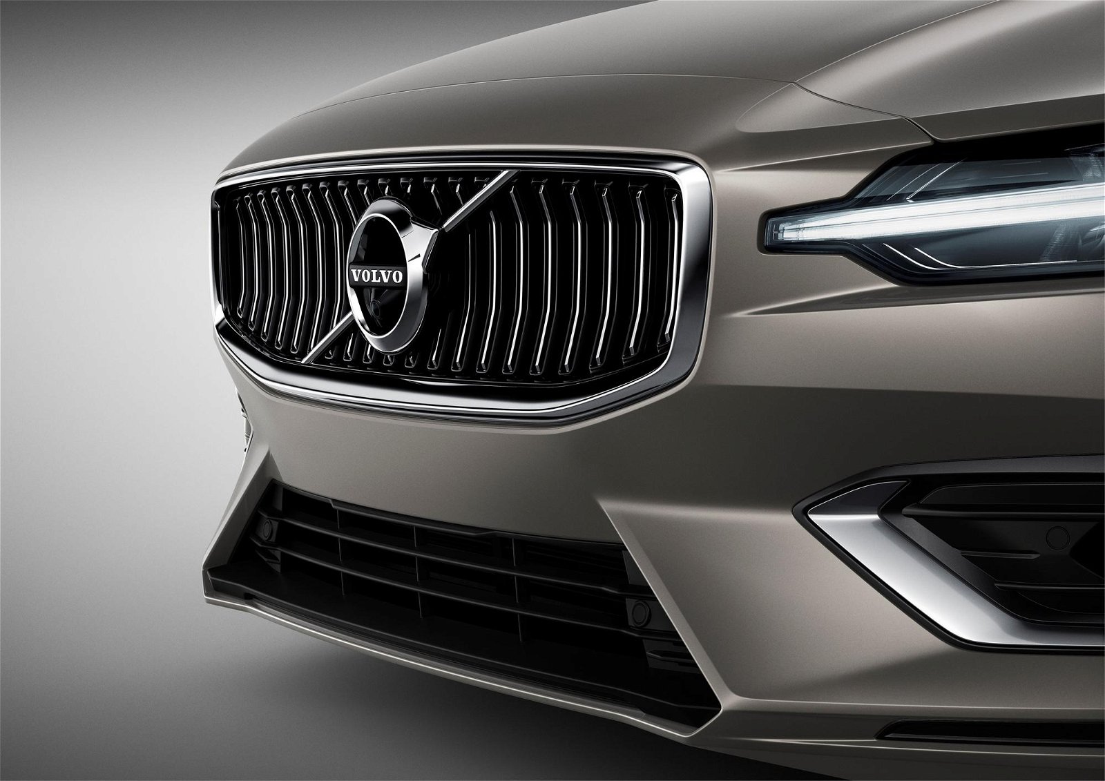 2018 Volvo V60 official pictures 29