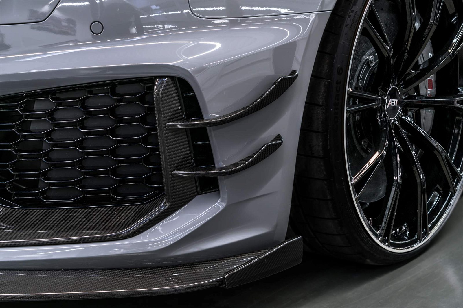 ABT-Sportsline-RS4-R-based-on-Audi-RS4-Avant-15
