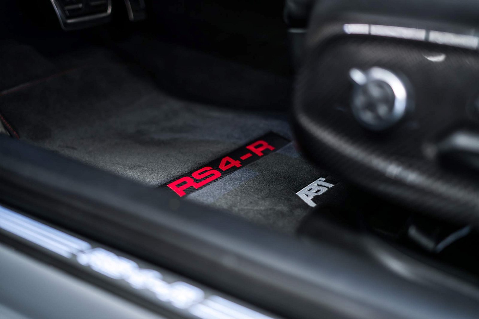 ABT-Sportsline-RS4-R-based-on-Audi-RS4-Avant-8
