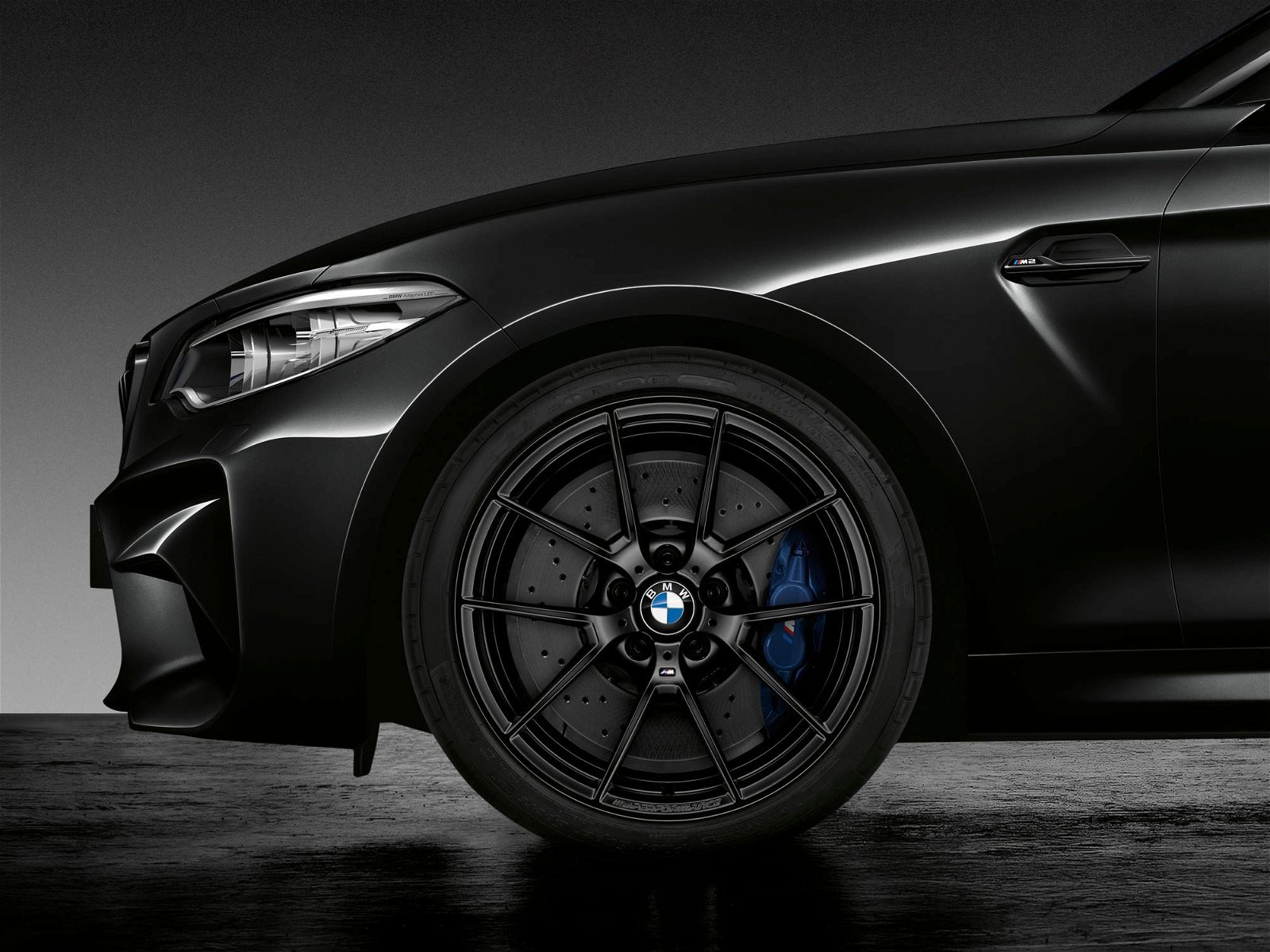 BMW-M2-Coupe-Edition-Black-Shadow-8