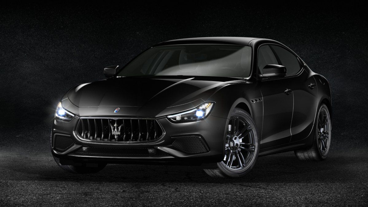 Maserati Ghibli, Quattroporte and Levante go all black everything in...