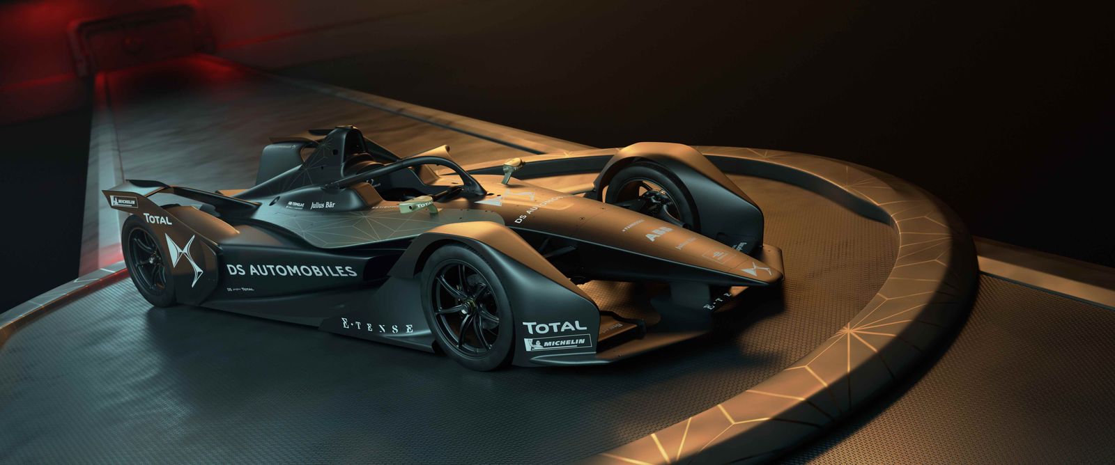 The French DS brand shows off its Formula E car | DriveMag Cars