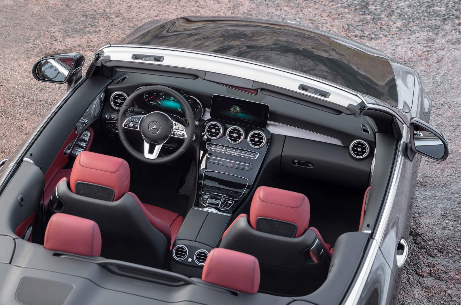 2019-Mercedes-Benz-C-Class-Cabriolet-17
