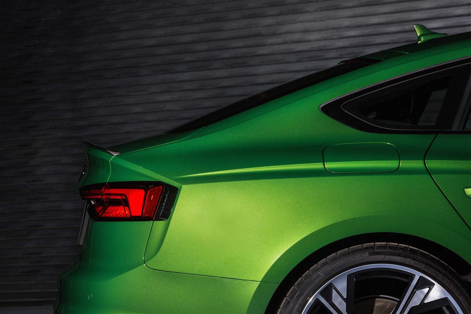 2019-Audi-RS5-Sportback-1
