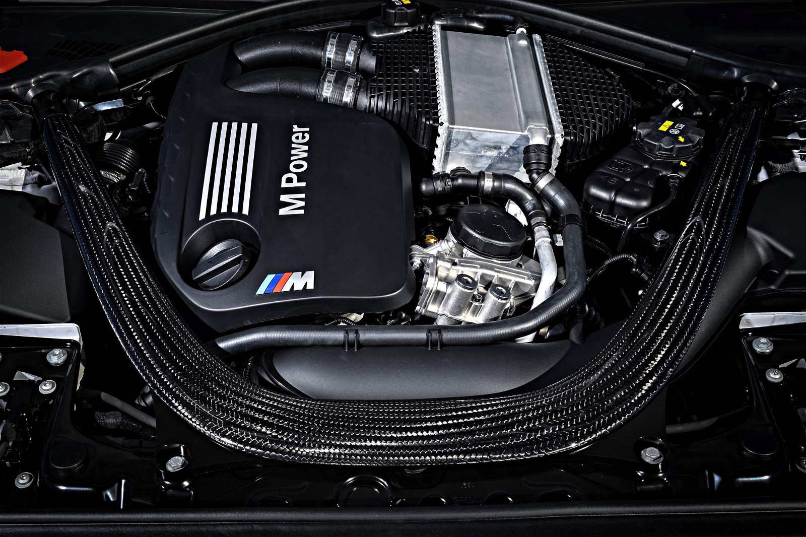 BMW-M2-Competition-32