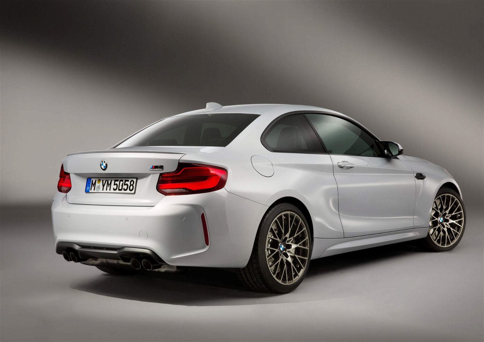 BMW-M2-Competition-35