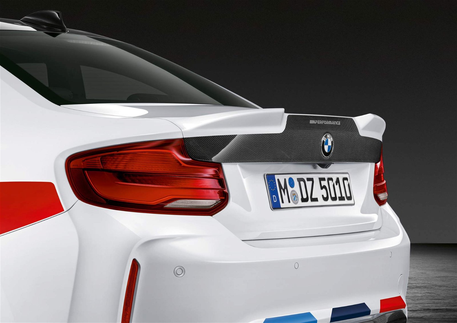 BMW-M2-Competition-with-M-Performance-Parts-11