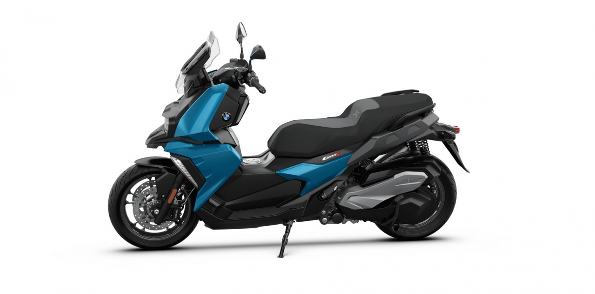 BMW C400X middleweight scooter arrives in showrooms at the end of June