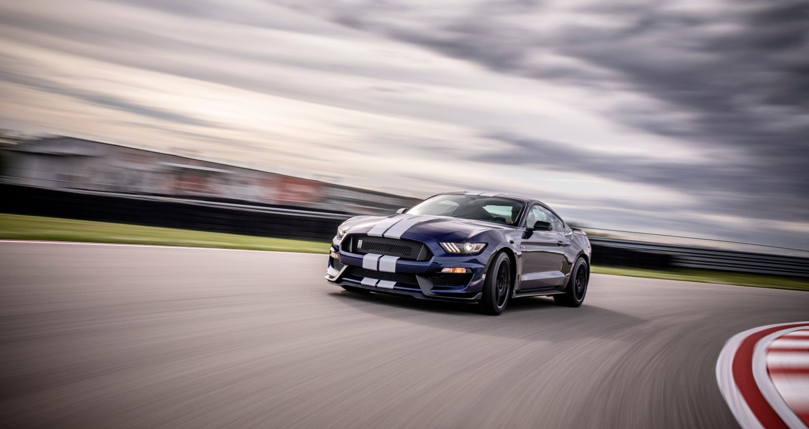 2019 mustang shelby gt350 2