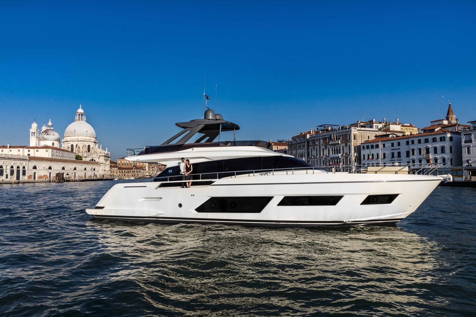 5_Ferretti Yachts 670 in San Marco Venice POST