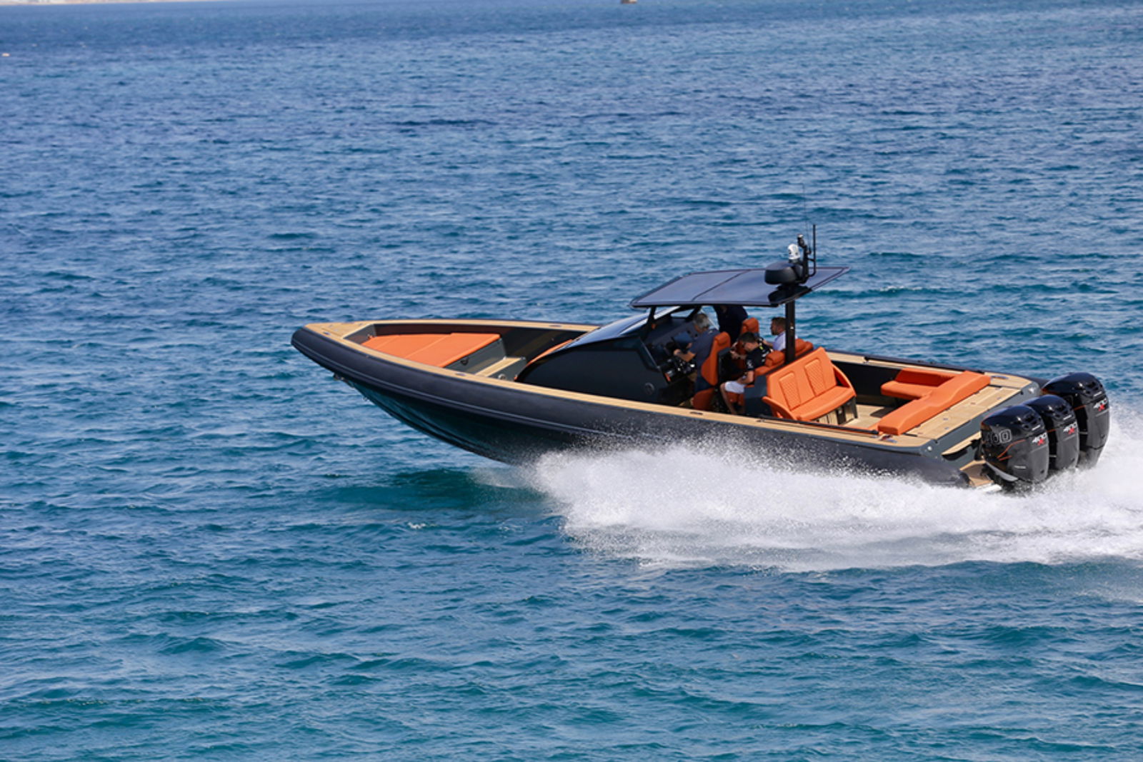 Technohull unveils the new flagship Omega 45 DriveMag Boats