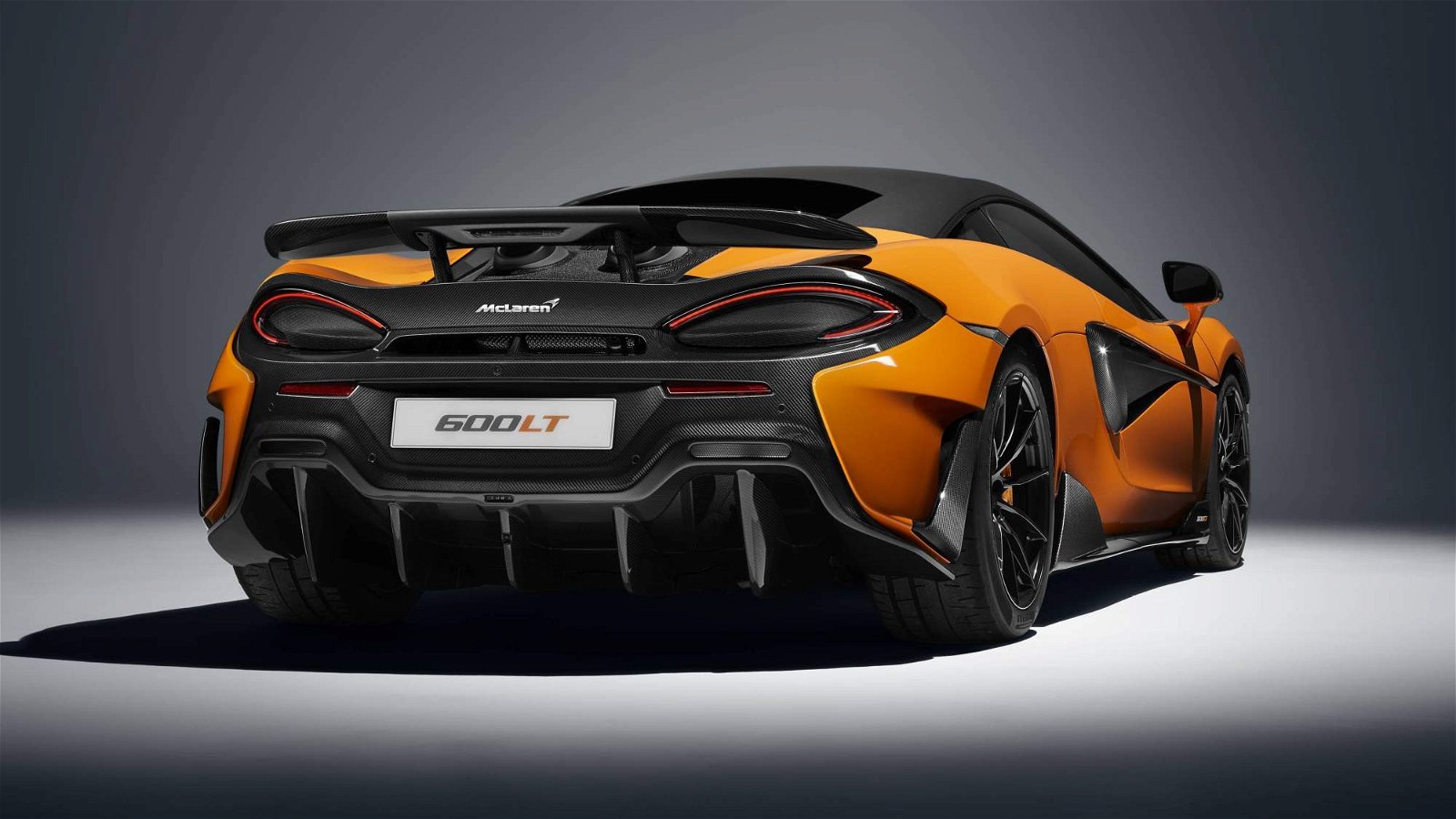 2019-McLaren-600LT-0