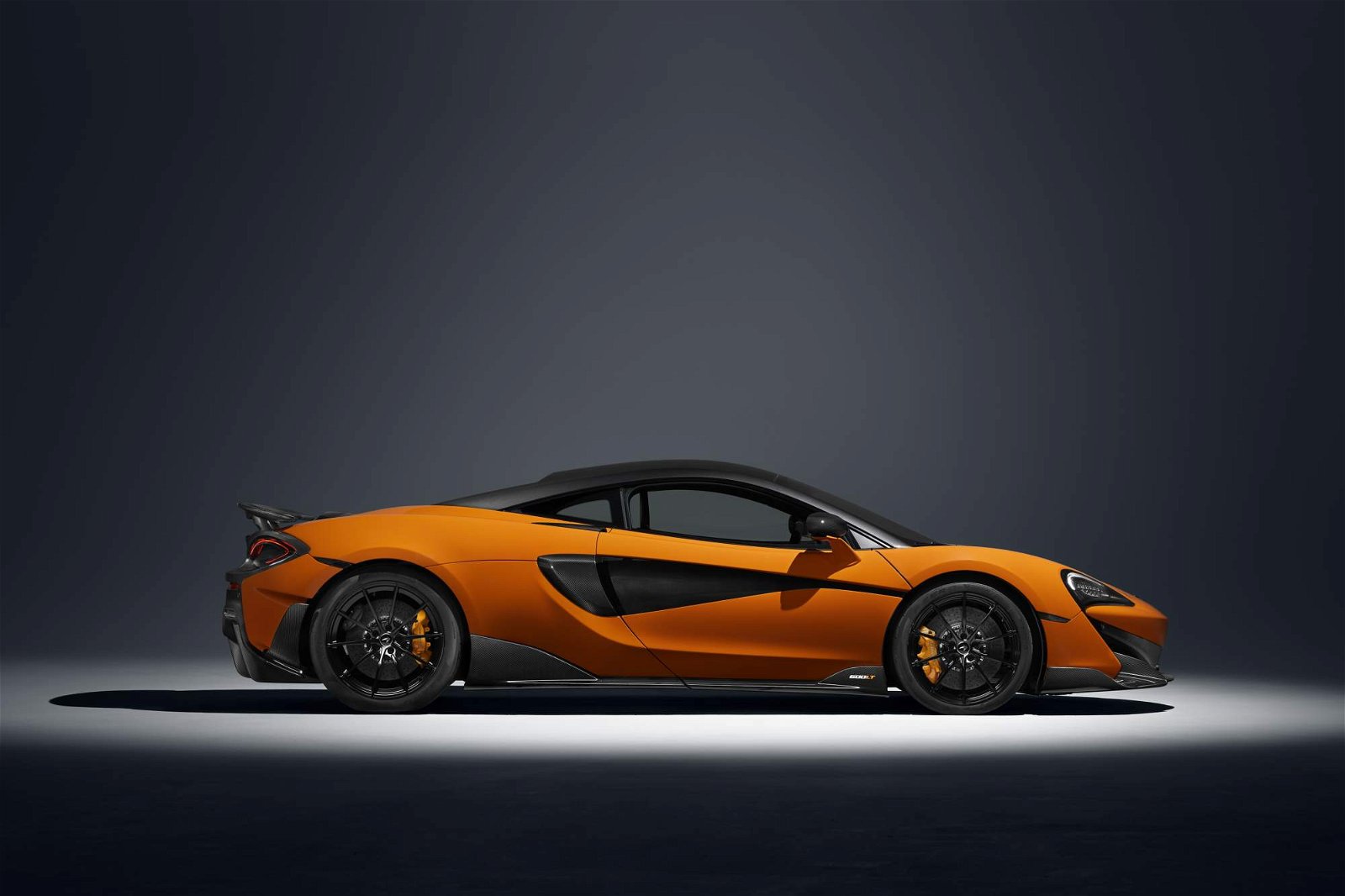 2019-McLaren-600LT-4