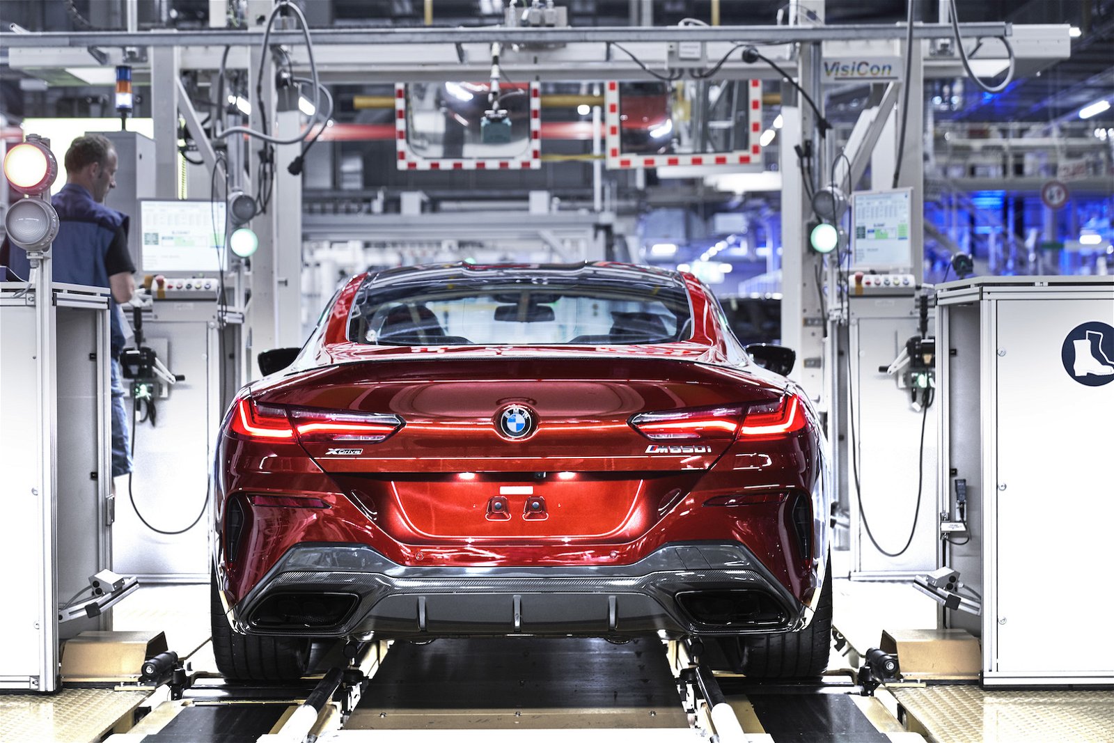 bmw 8 series coupe dingolfing production 4
