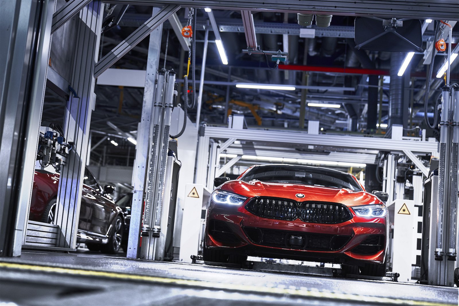 bmw 8 series coupe dingolfing production 5