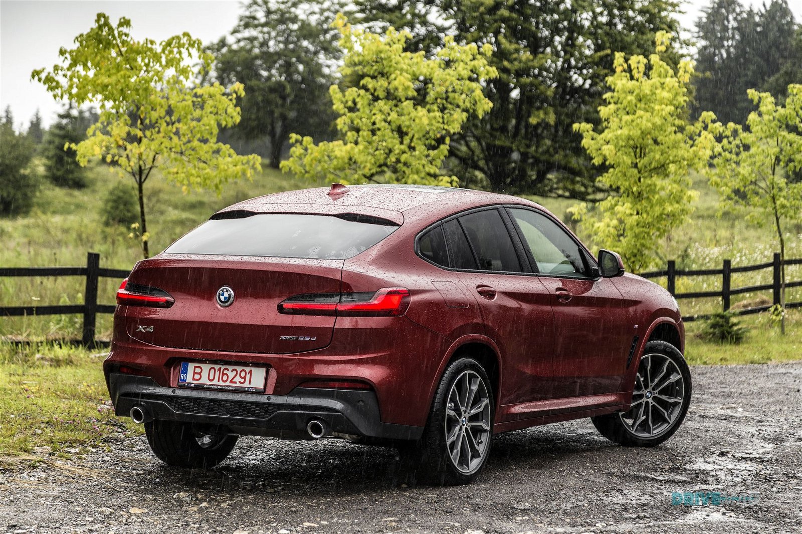 2018 BMW X4 review 41
