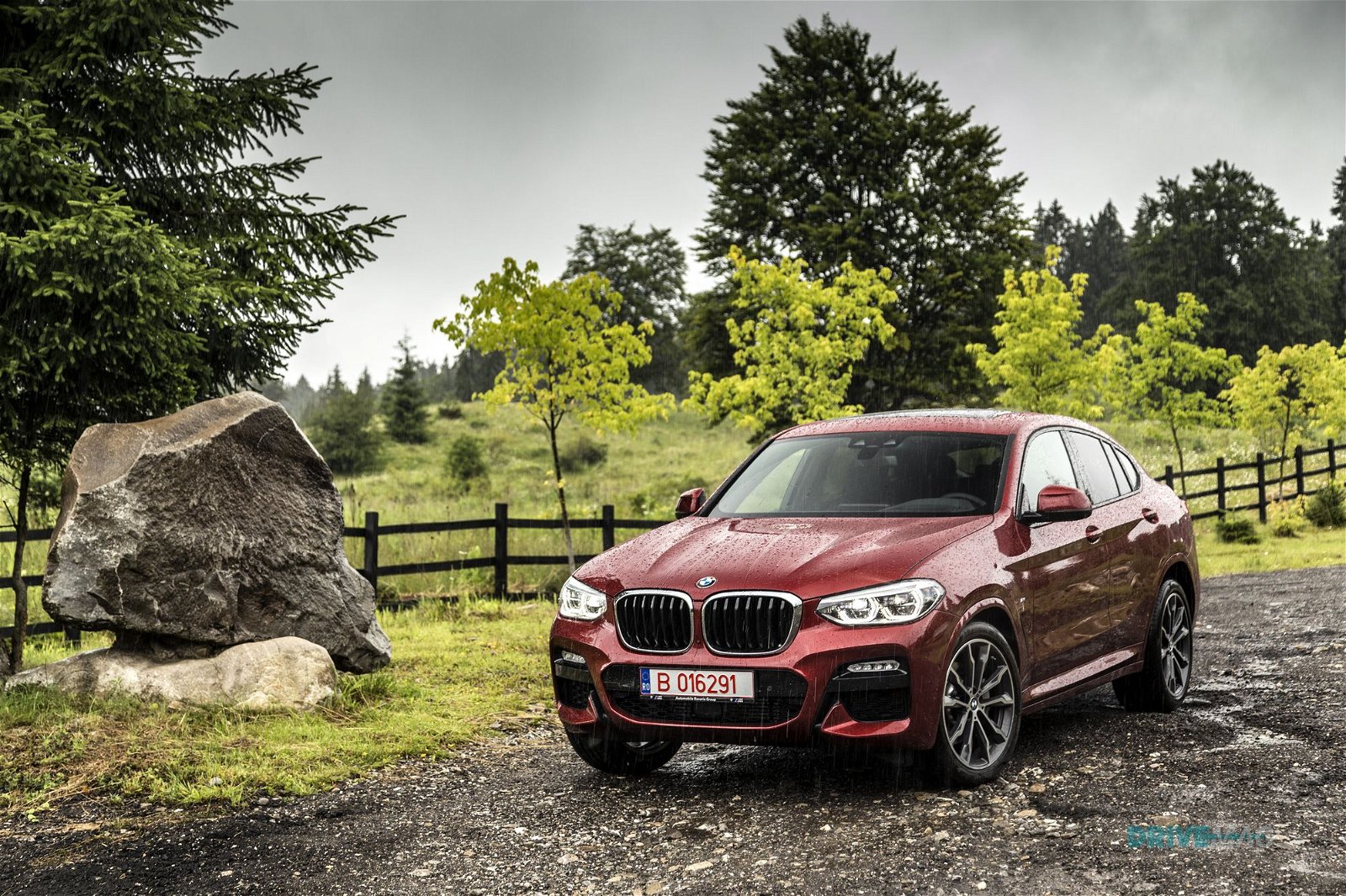 2018 BMW X4 review 44