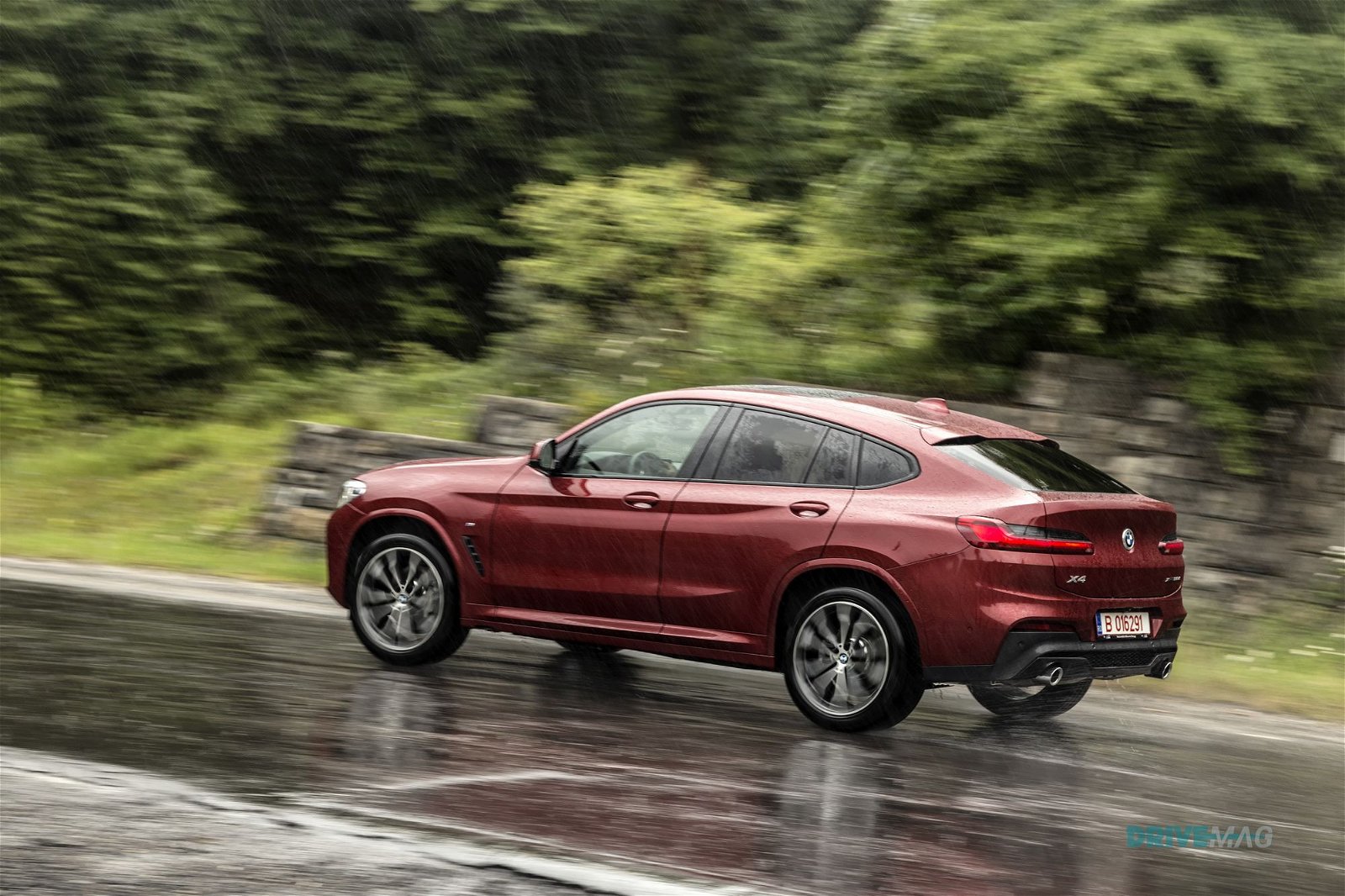 2018 BMW X4 review 49