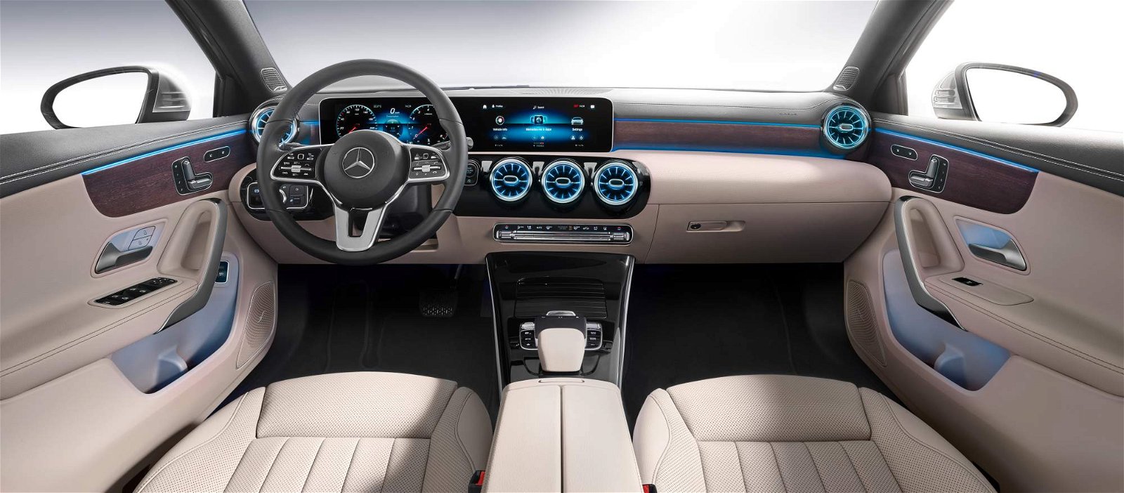 2019-Mercedes-A-Class-Sedan-10