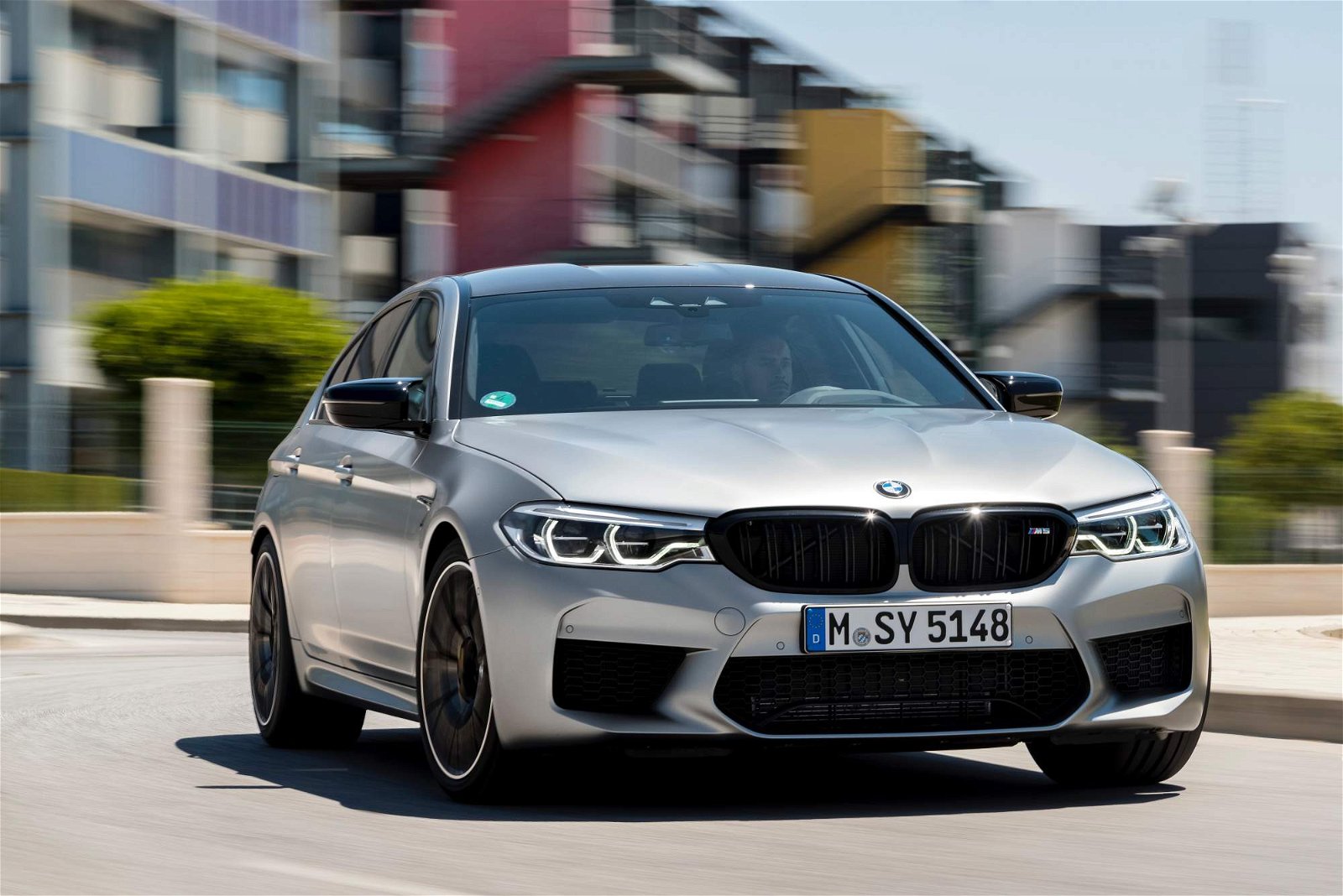 2019-BMW-M5-Competition-109