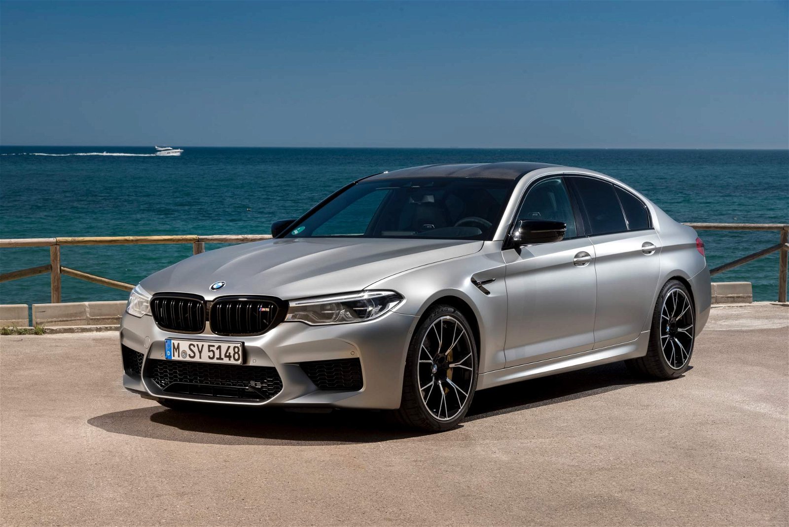 2019-BMW-M5-Competition-118