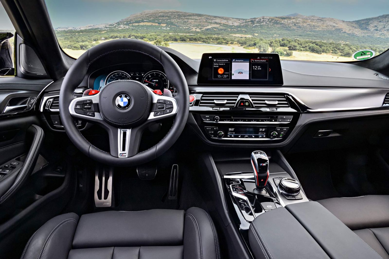 2019-BMW-M5-Competition-133
