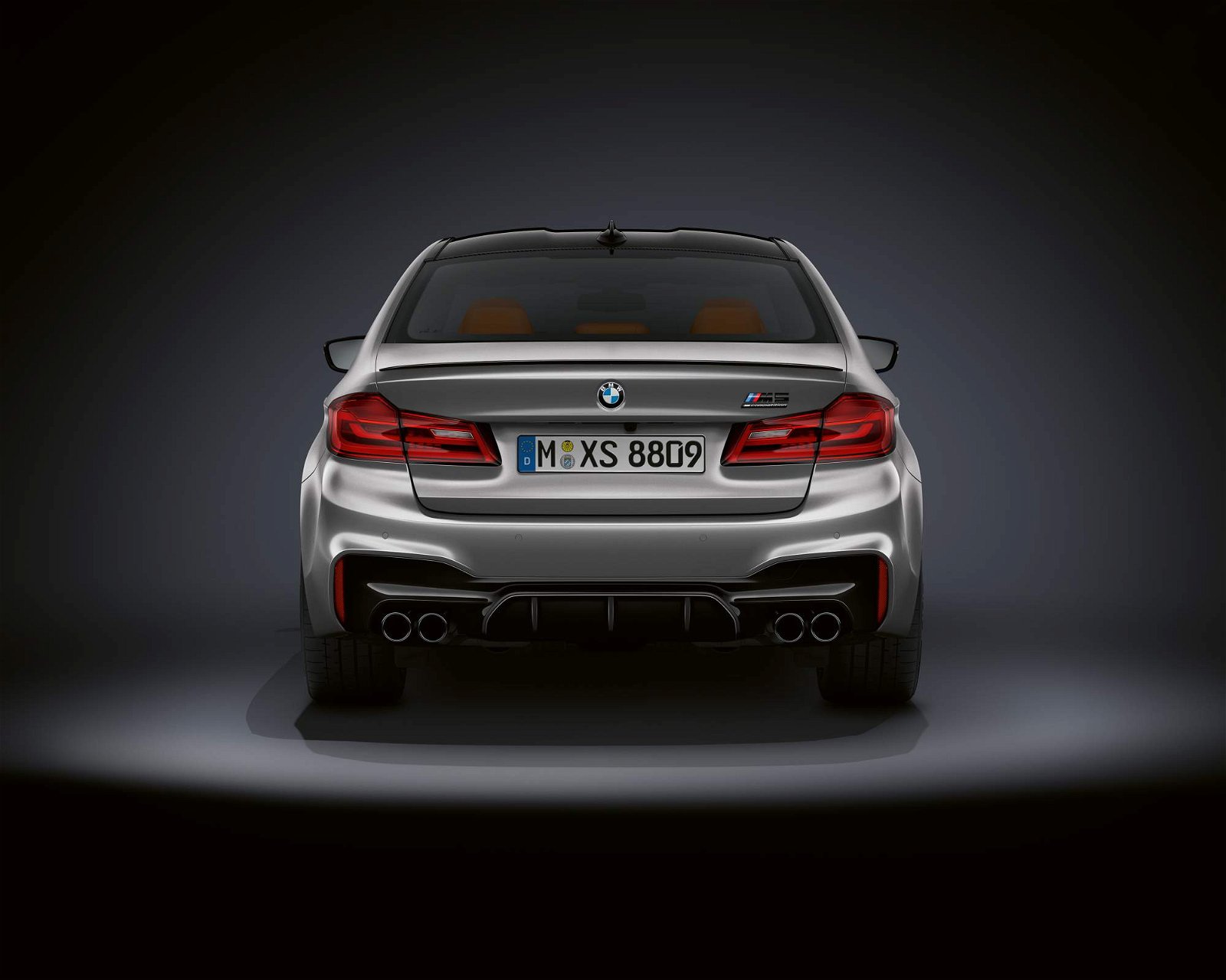2019-BMW-M5-Competition-9