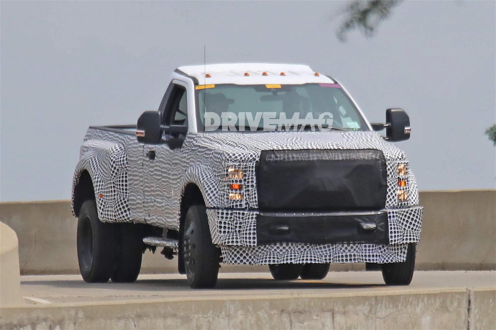 2020-Ford-Super-Duty-spied-2