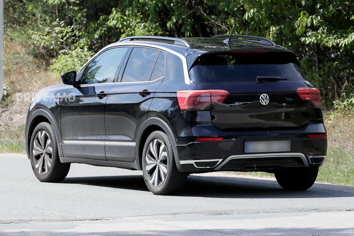 2019 VW TCross spied