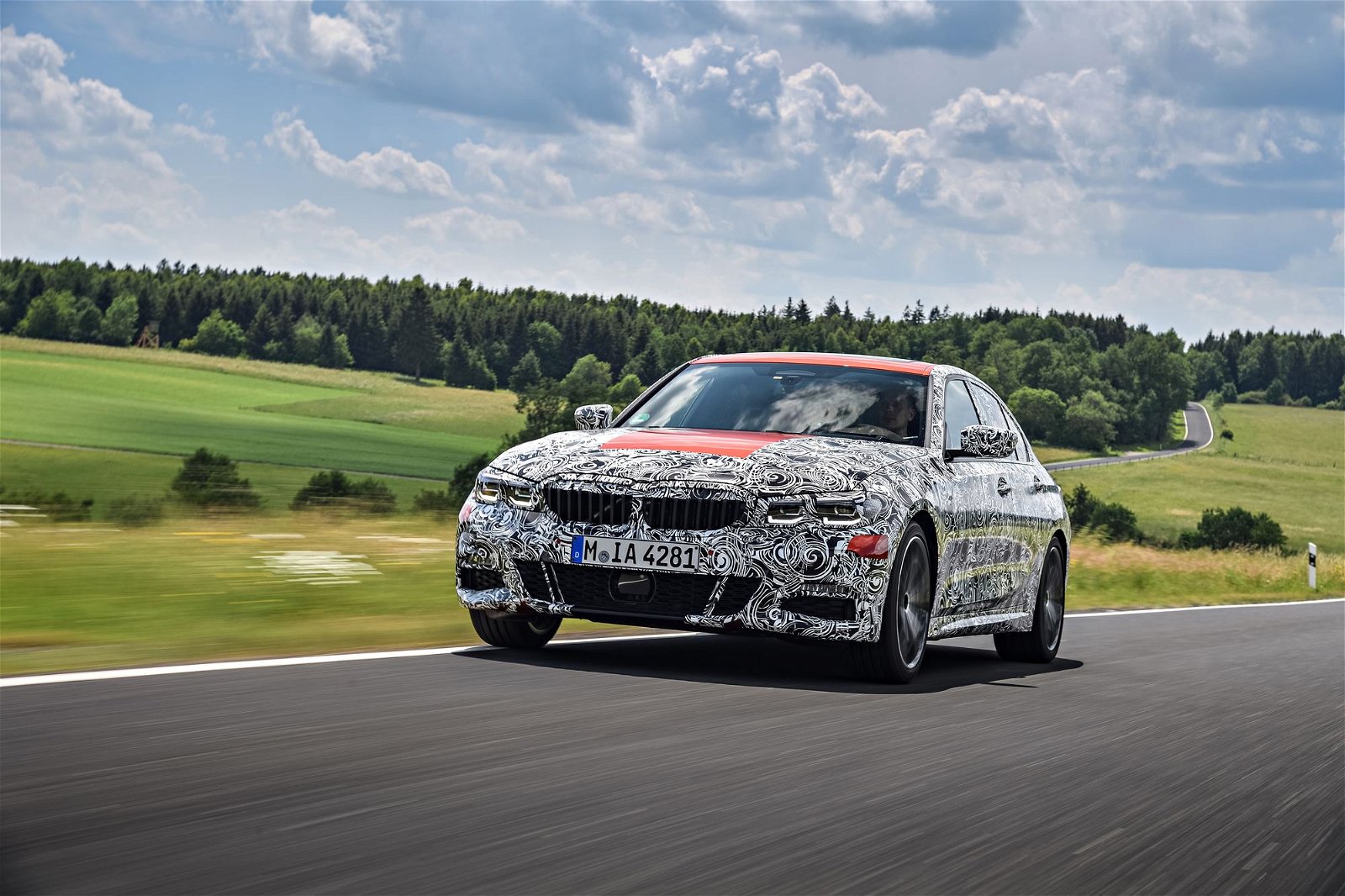 2019 BMW 3 Series G20 test 23