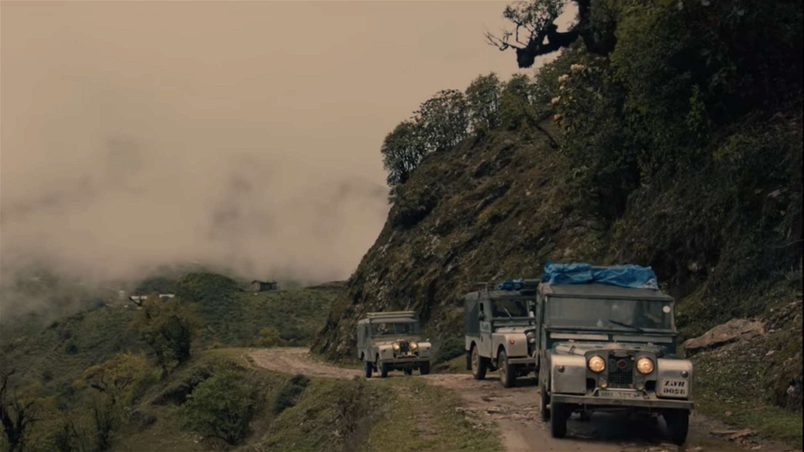 the land of land rovers 4