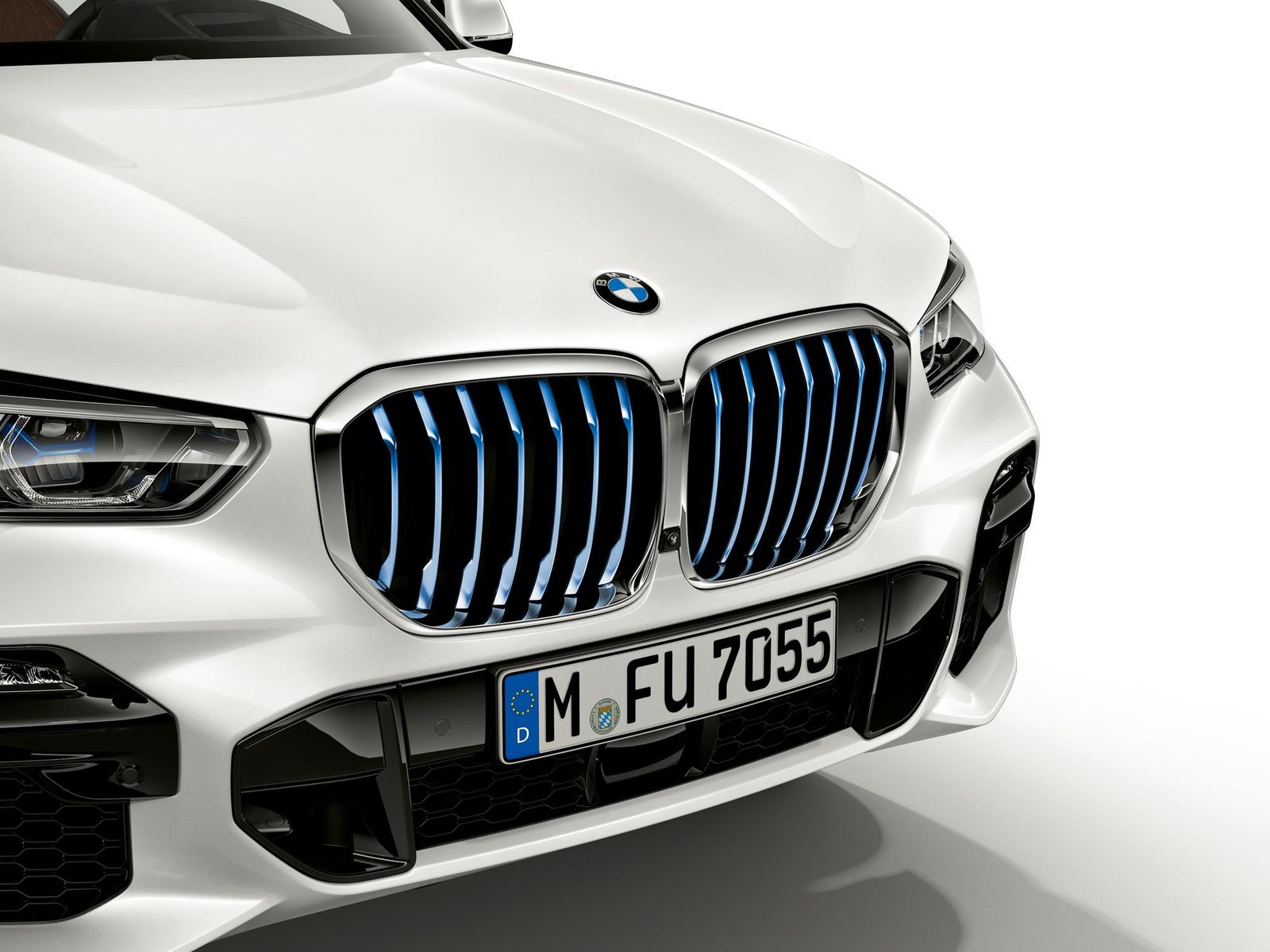 BMW-X5-xDrive45e-iPerformace-10