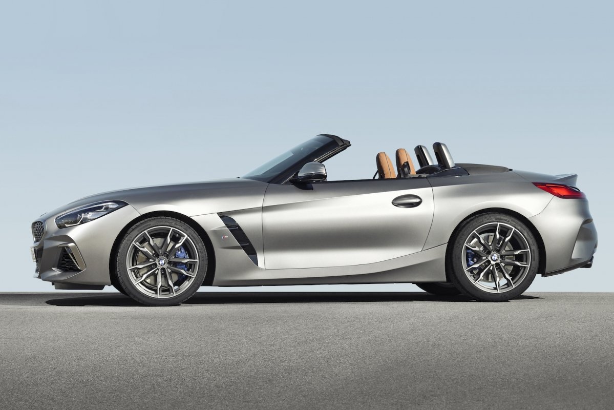 19 Bmw Z4 Roadster Detailed Specs Equipment Price