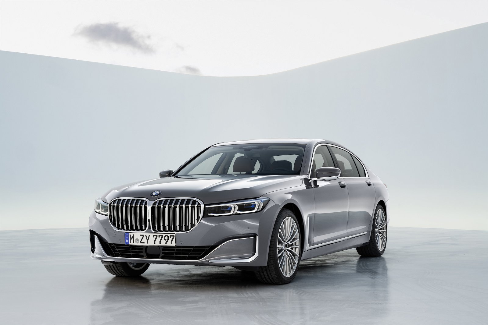 bmw-7-series-facelift-36