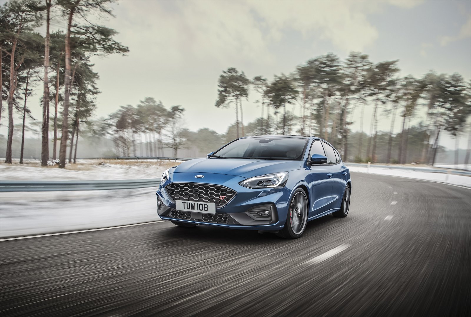 2019-ford-focus-st-1