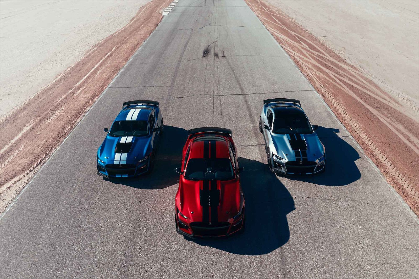2020-shelby-mustang-gt500-4