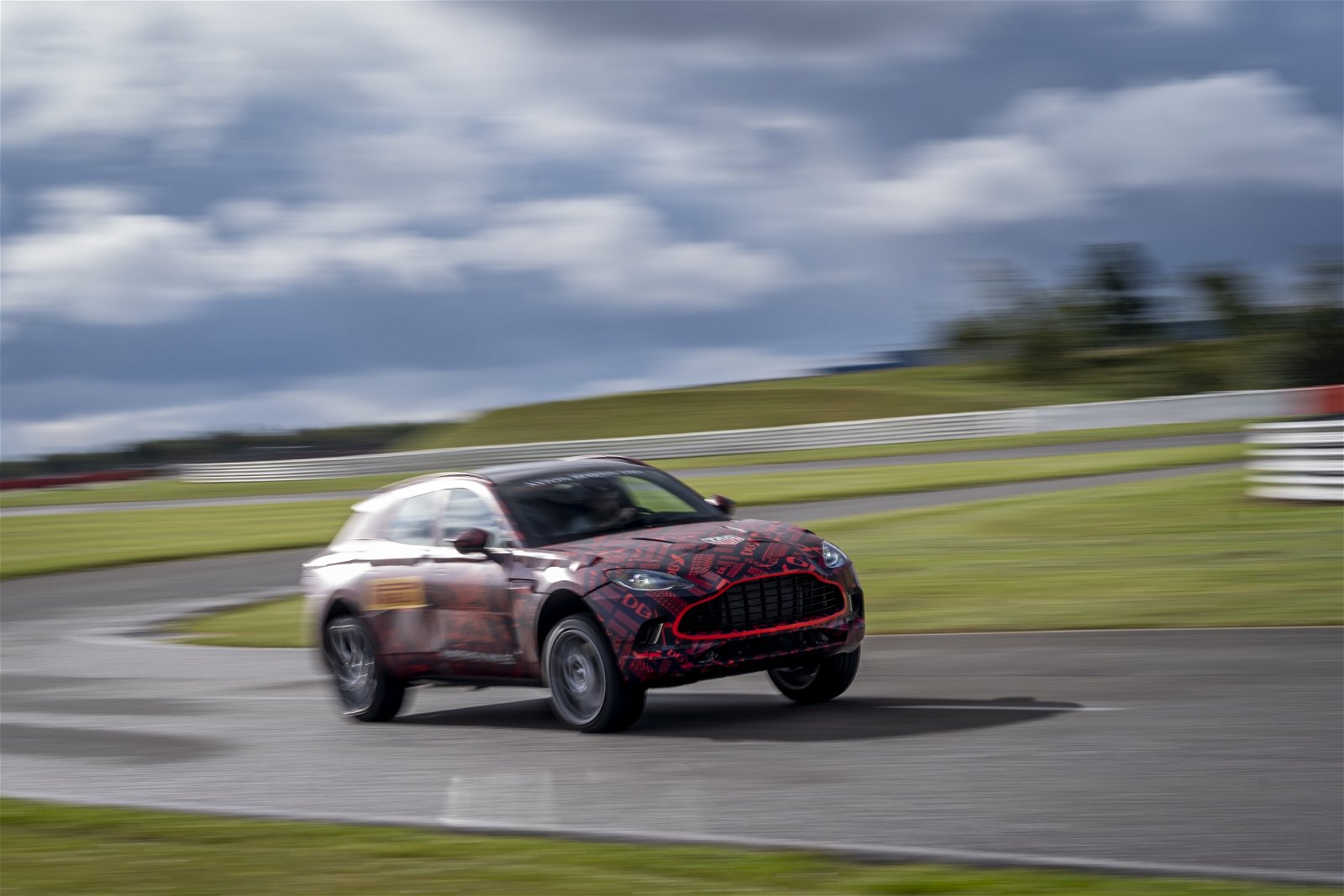 aston-martins-first-suv-powers-into-final-stages-of-development-01