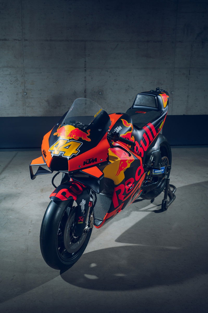 2020 KTM MotoGP bike unveiled. 265+ hp and 157 kg